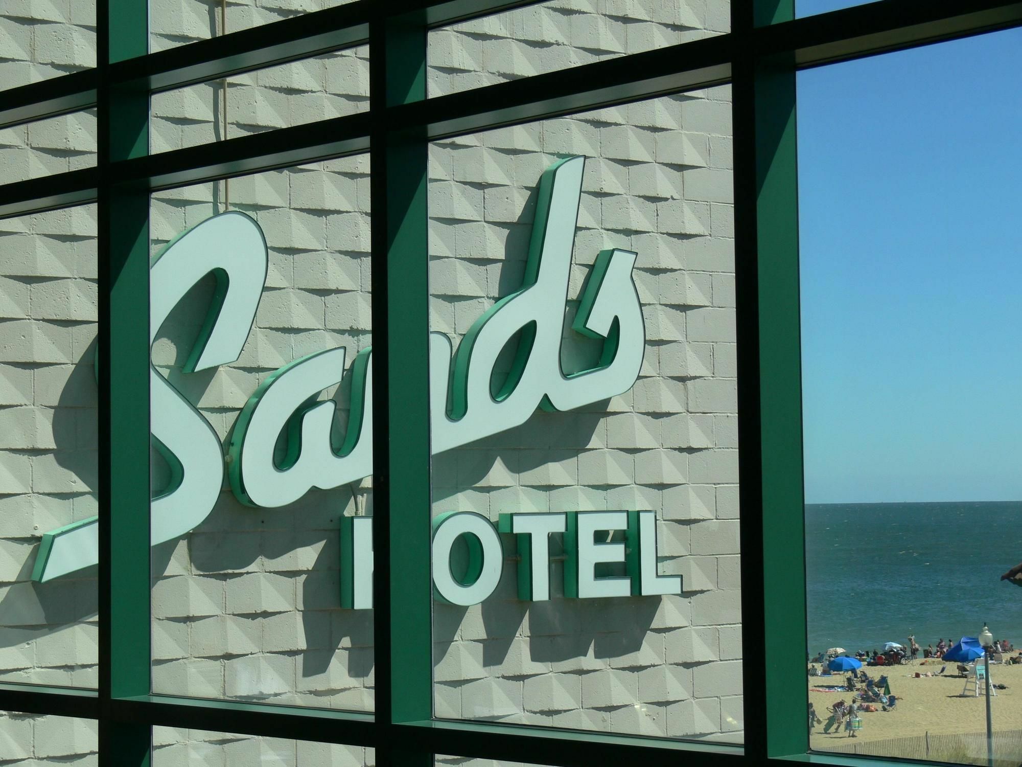 Atlantic Sands Hotel And Conference Center Rehoboth Beach Exterior photo